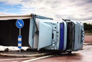 Overturned vehicle showing aftermath of a truck accident in Murfreesboro
